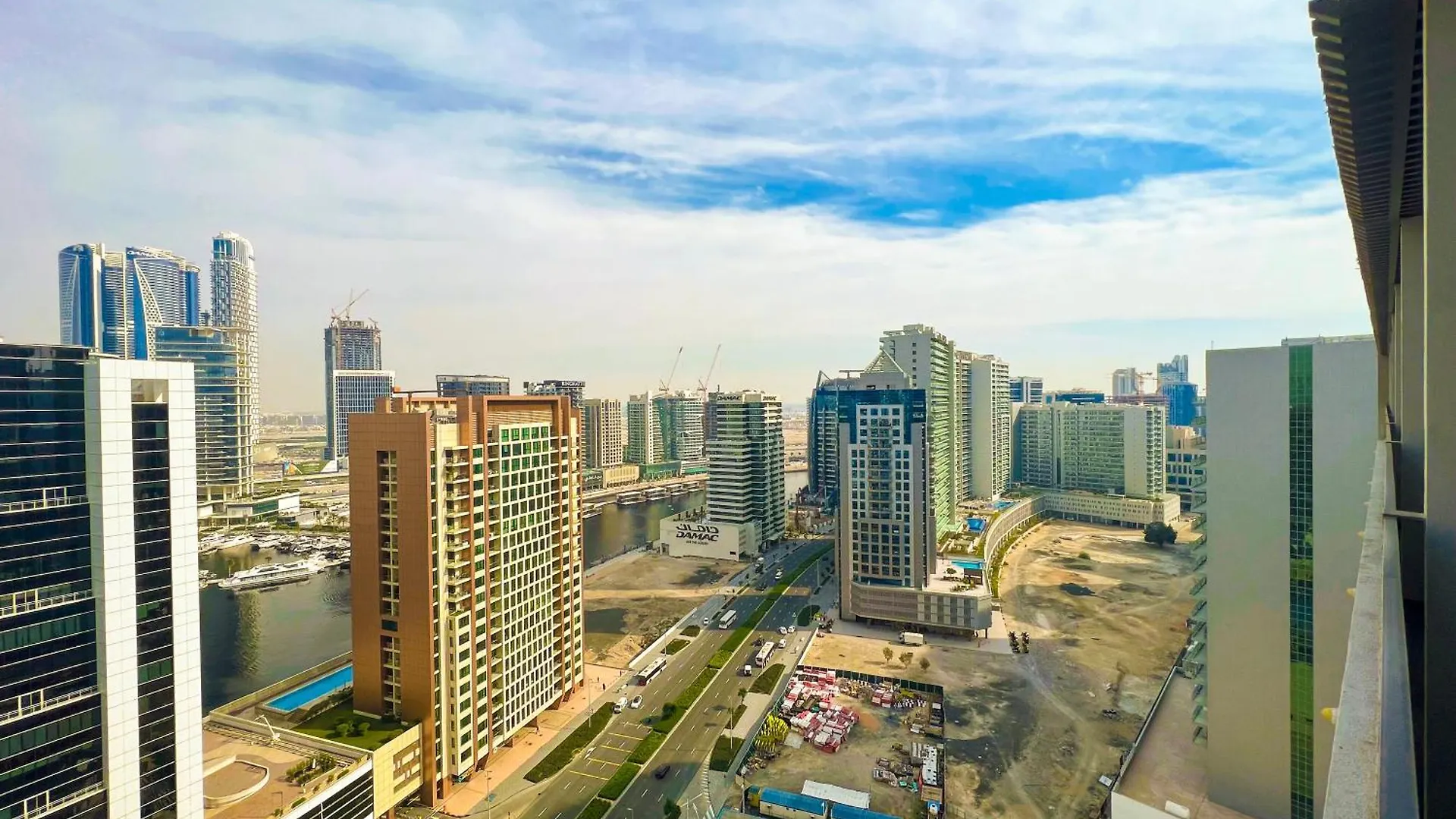 Mag318, Modern Studio Apartment With Great Amenities And Canal View, 5Min Walk To Dubai Mall 0*,  Verenigde Arabische Emiraten